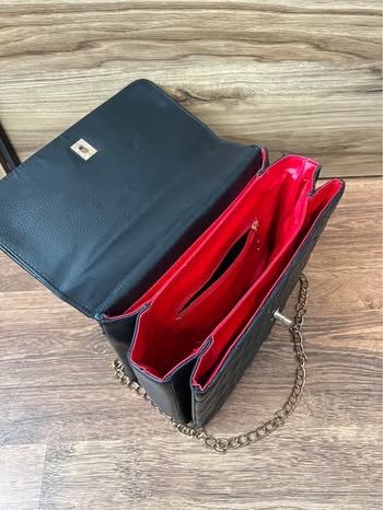 Дамска кожена чанта