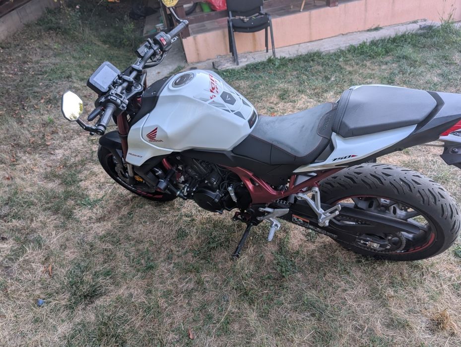 Honda CB750 Hornet 2024 | 17.000 km | QS UP/DOWN | Shark | Anvelope noi| Posibilitate înscriere ca A2