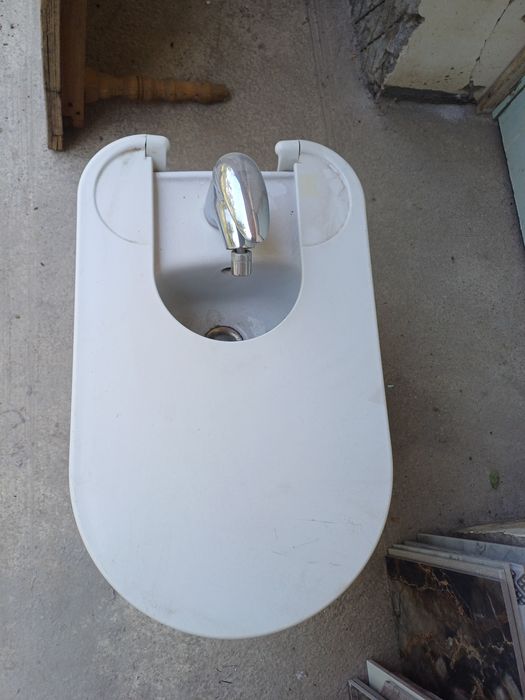 Биде продам в хор