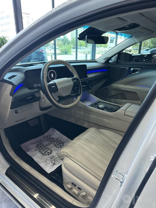 Kia K8 Hybrid sotiladi!