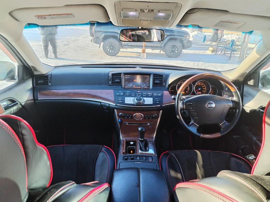 Продам нисан фуга