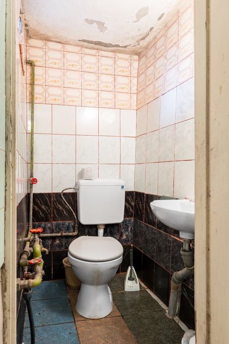 Продава се Къща в с. Обнова, Област Плевен - 1600 кв.м за 8 €/кв.м - Снимка #13