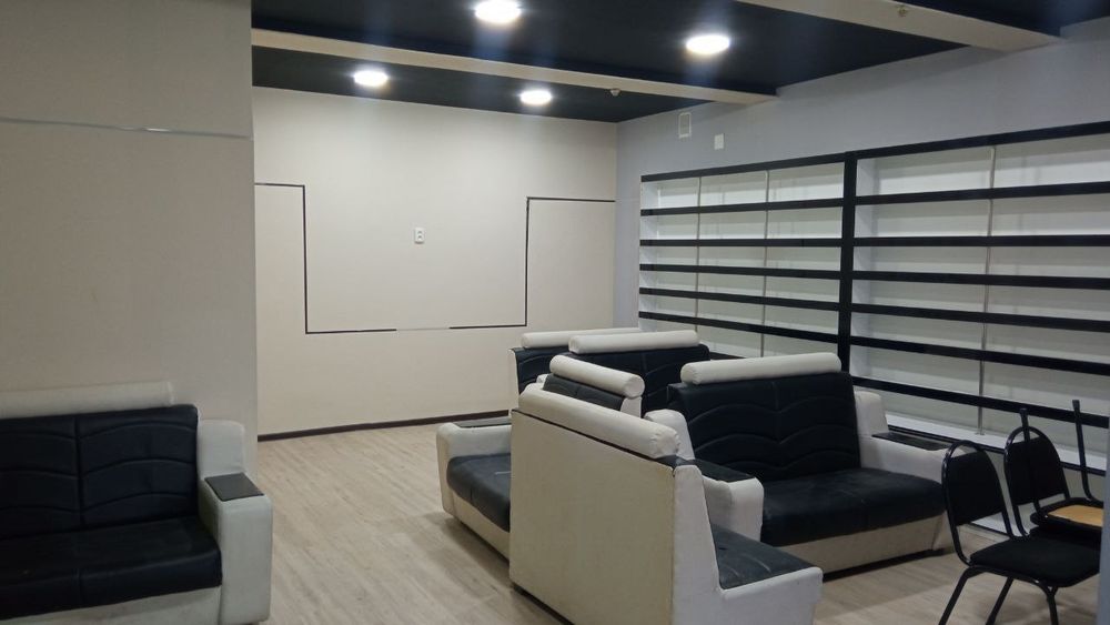 Стеллаж, полка, магазин.