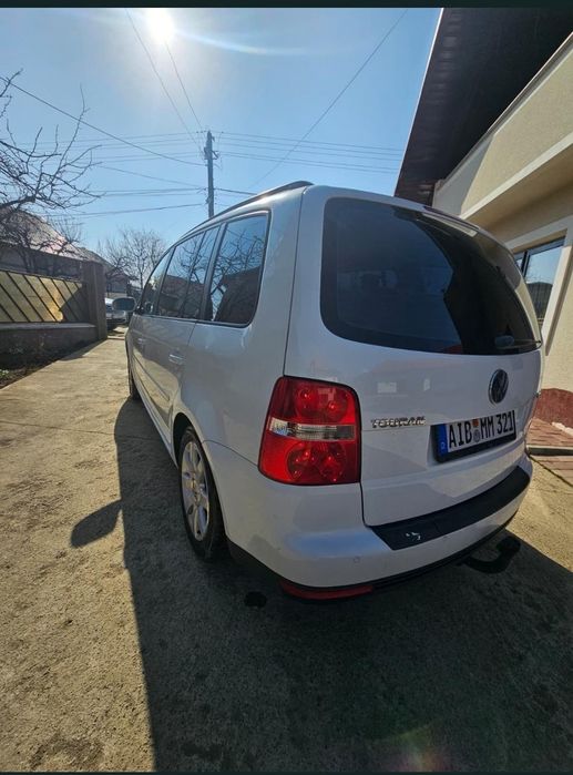 VOLKSWAGEN Touran 2007 — imagine 4