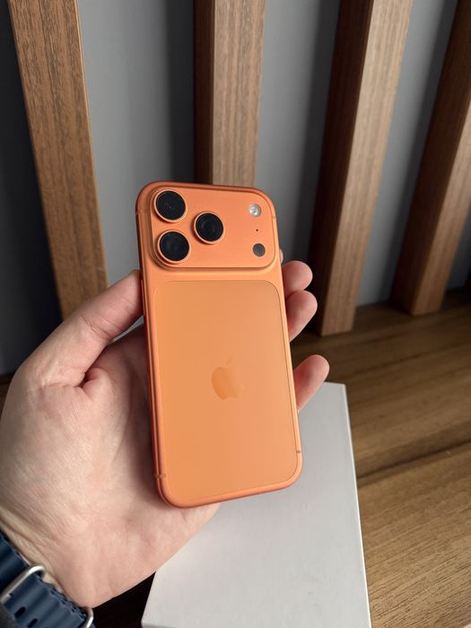 Iphone 17 Pro 256GB - Cosmic Orange