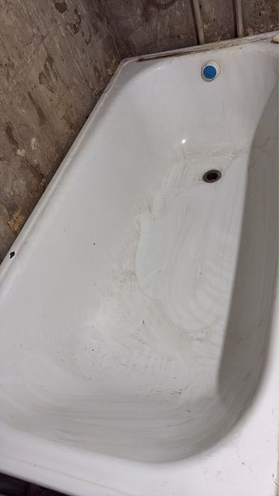 Продам ванну железную