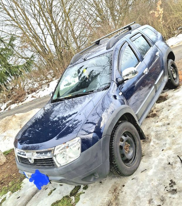 Vând Dacia Duster