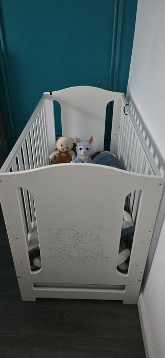 Patut copil din lemn