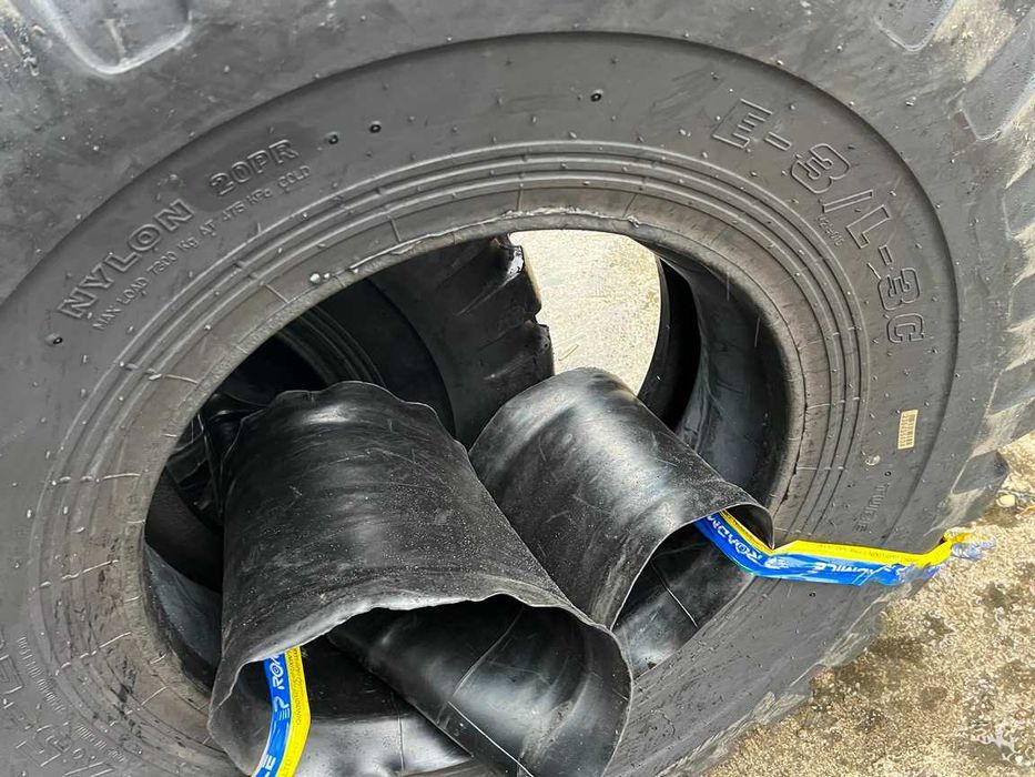 Anvelope 17.5-25 cu 20 pliuri marca ROADMILE pentru vola cu garantie