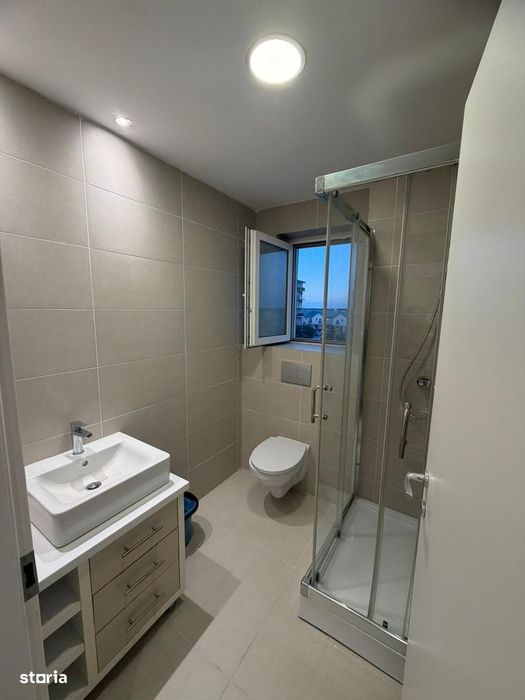 Vand apartament 3 camere Cosmopolis