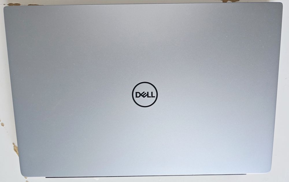 Dell Vostro 5590