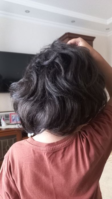 продам парик чёрный