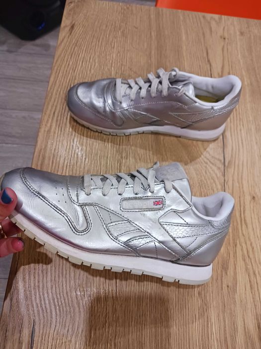 Оригинални маратонки на Reebok