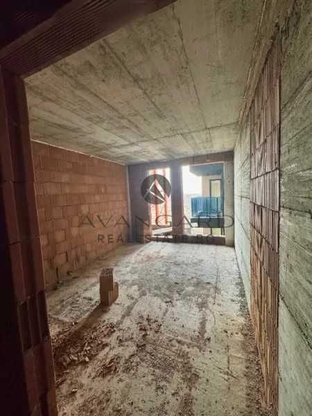 Продава се Едностаен апартамент в Пловдив, Христо Смирненски - 36 кв.м за 1584 €/кв.м - Снимка #1