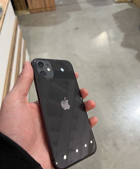 Iphone 11 64gb каробка есть