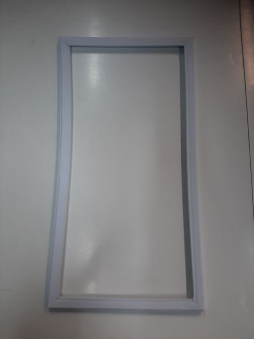 Уплотнитель-Резинка двери холодильника POLAIR