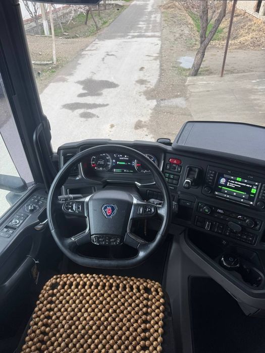 SCANIA CNG + Kassbohrer Прицеп Сотилади