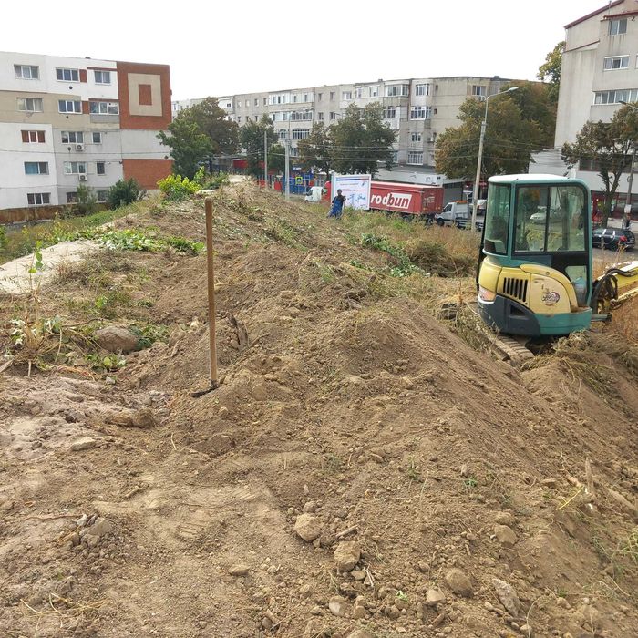 Santuri fundatie sapatura inchiriez Miniexcavator BobCat Excavator