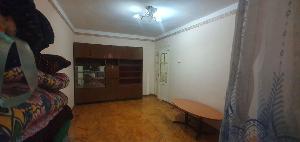 Продаётся квартира 3-х комнатная