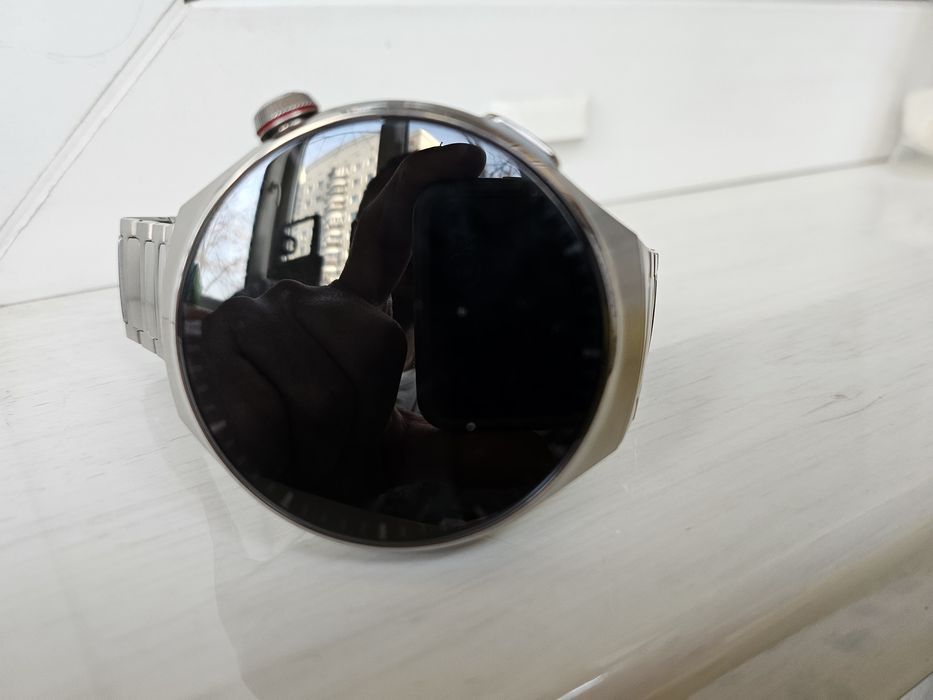 Смарт часы хуавей 4 про