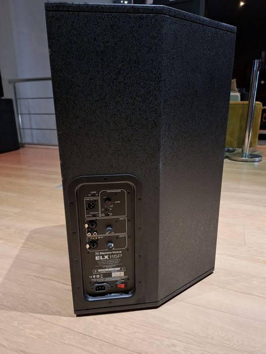 Electro Voice ELX 115 P