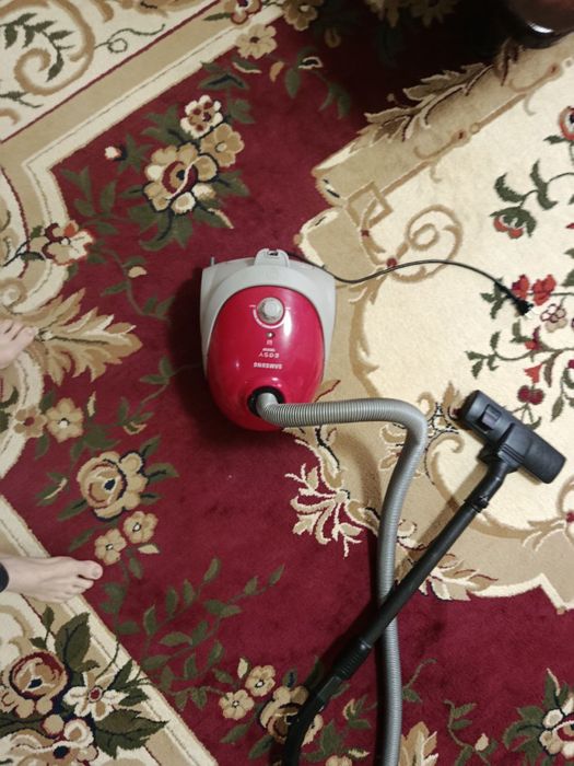 Пылесос Самсунг сотилади