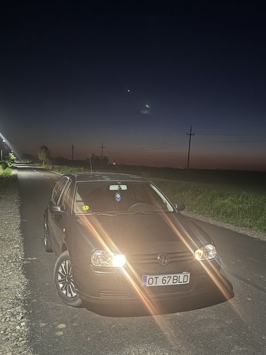 Golf 4 1.4 16v .
