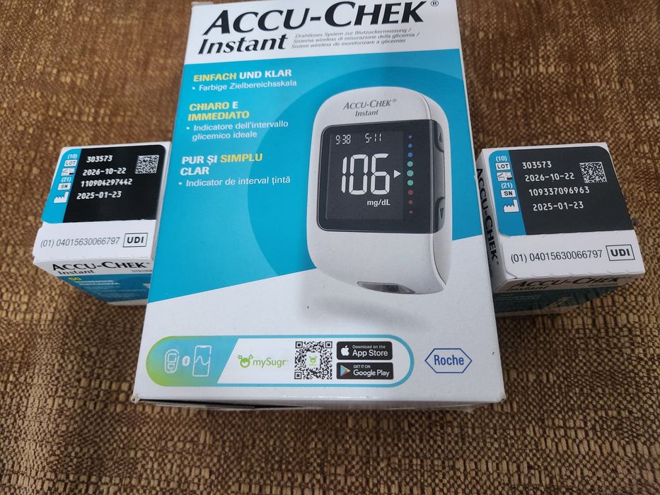 Glucometru Accu Chek Instant+10 Teste SIGILAT