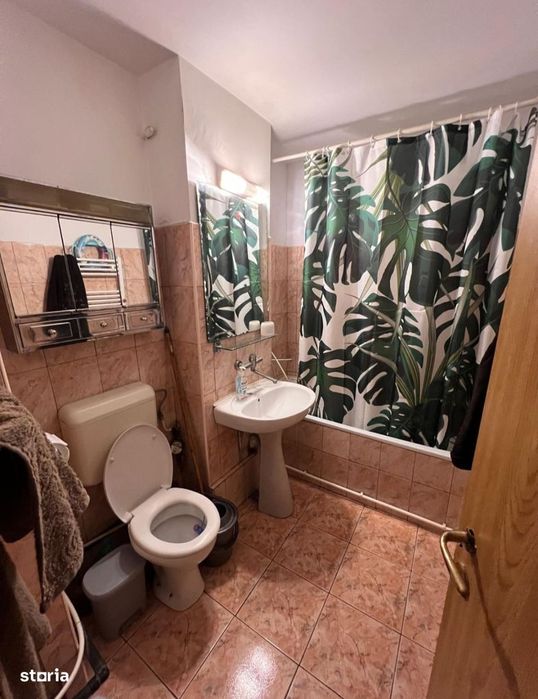 Apartament 2 camere decomandat zona Tomis nord- Peny Market
