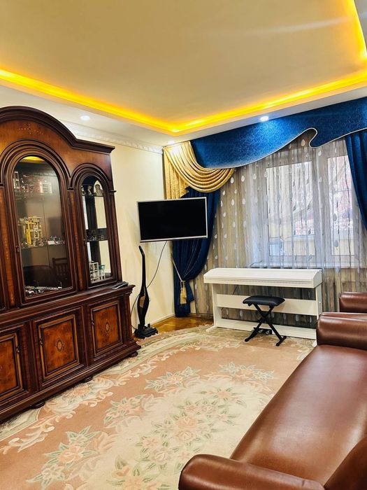 Продается квартира , Мирзо Улугбекский район