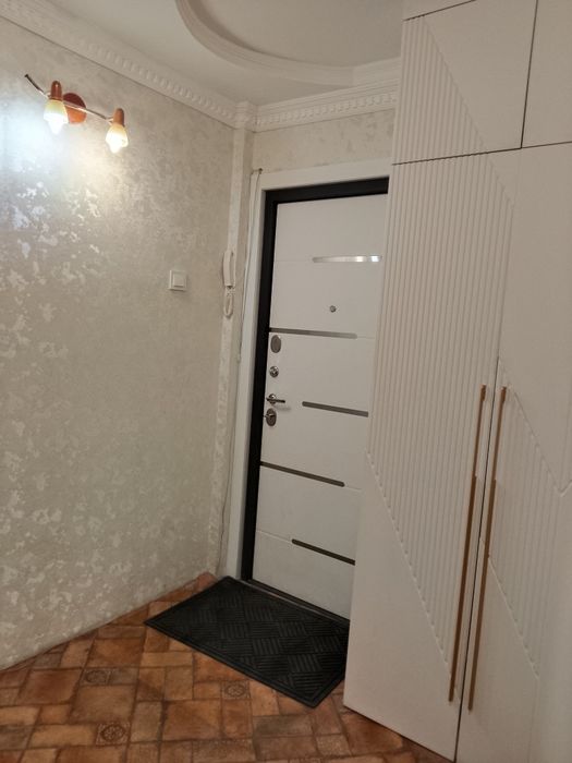 Продам 3-Ком Металлургов рядом Алем