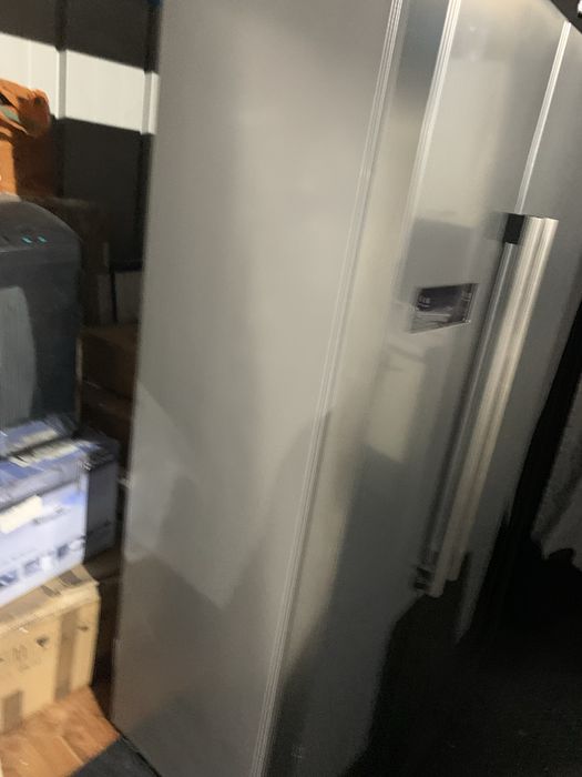 Frigider side by side beko