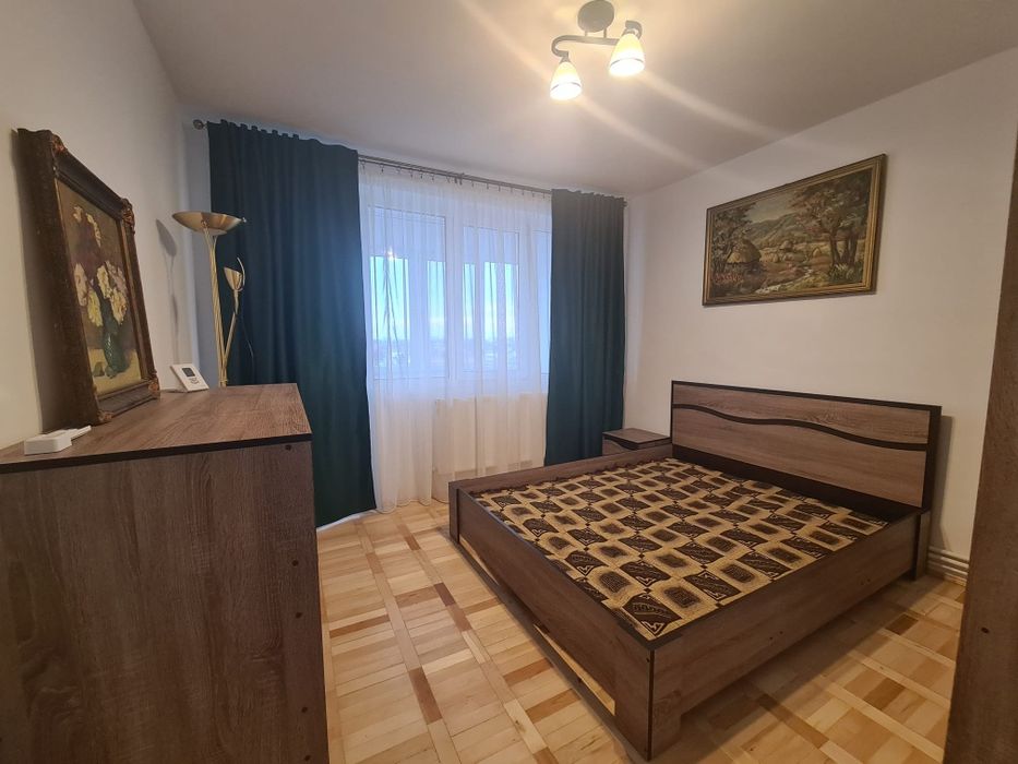 Proprietar, închiriez apartament 2 camere
