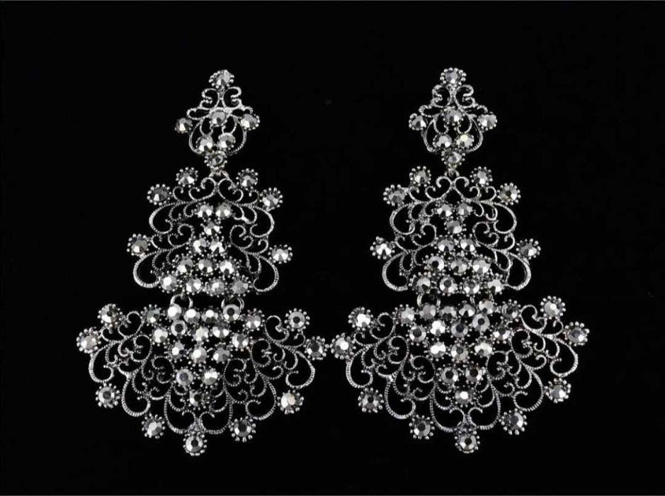 Серьги из бижутерного сплава