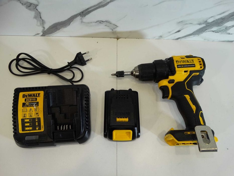 Dewalt DCD 708 - Компактен винтоверт