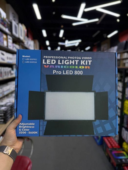 RGB LED 600.  Свет, лампа, видео свет, светодиодная панель. Есть доста