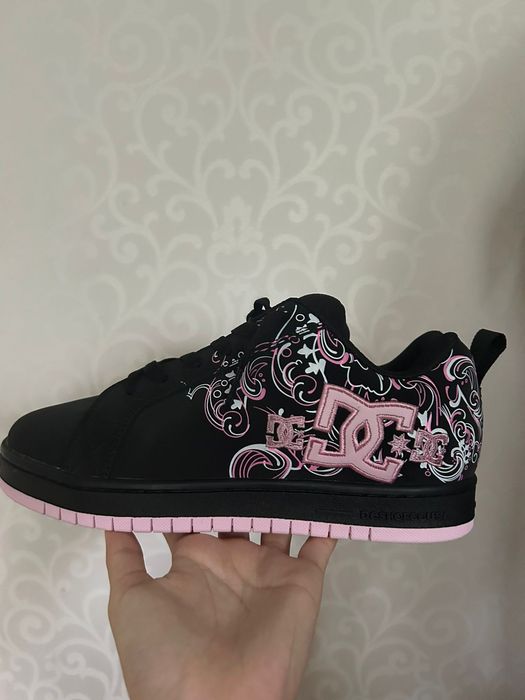 продам кроссовки DC shoes