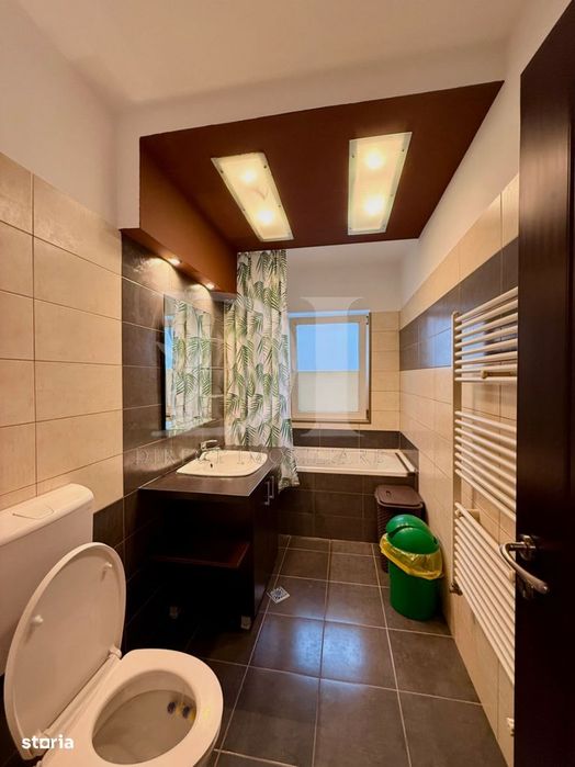 Apartament decomandat / etaj intermediar / Zona Terra