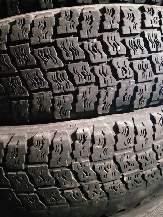 Продам Кама 175_80_16 Нива