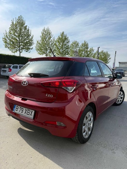 HYUNDAI I20 2017