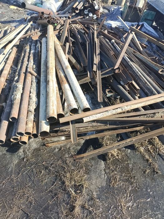 Продам деловой металл