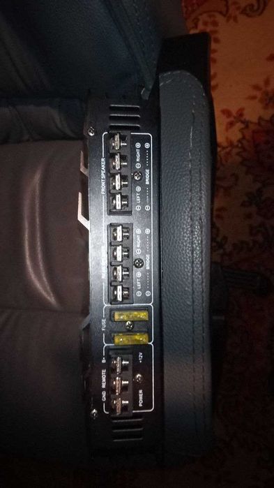 Продам Усилитель