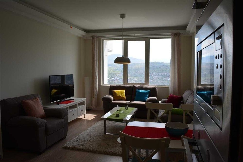 Дава се под наем Двустаен апартамент в София, Борово - 57 кв.м за 612 € - Снимка #1