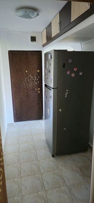 Apartament cu doua camere in C-uri ostroveni