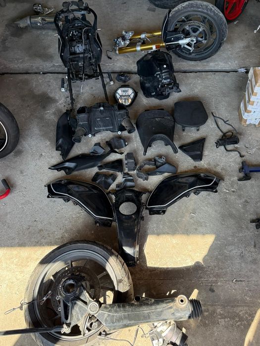 Furca Piese Bmw r1200r an 2018