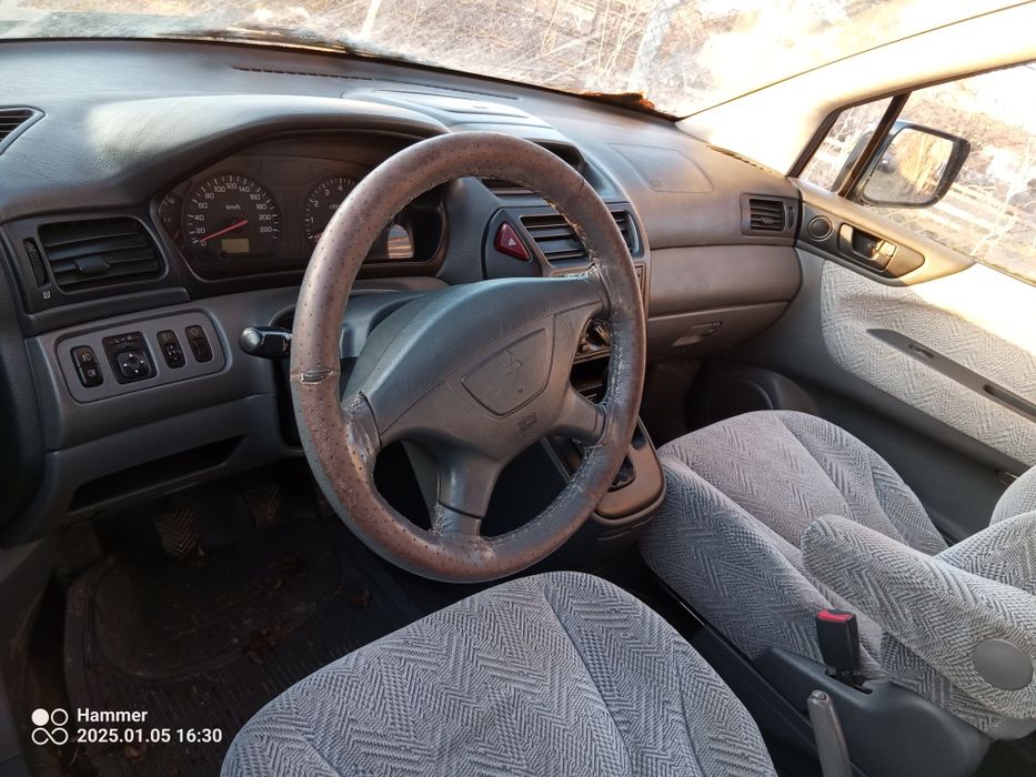 Продавам mitsubishi space wagon на части