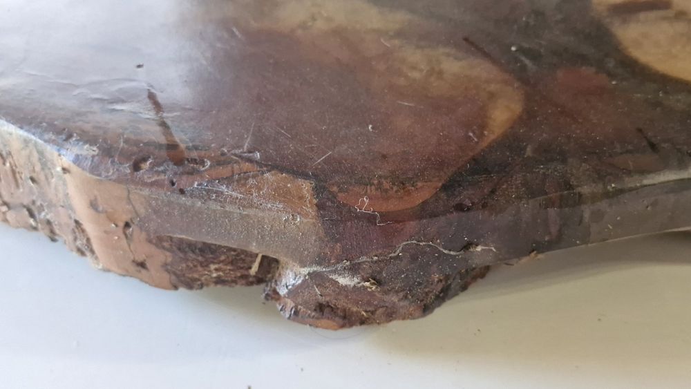 Плот за маса от кестен с епоксидна смола