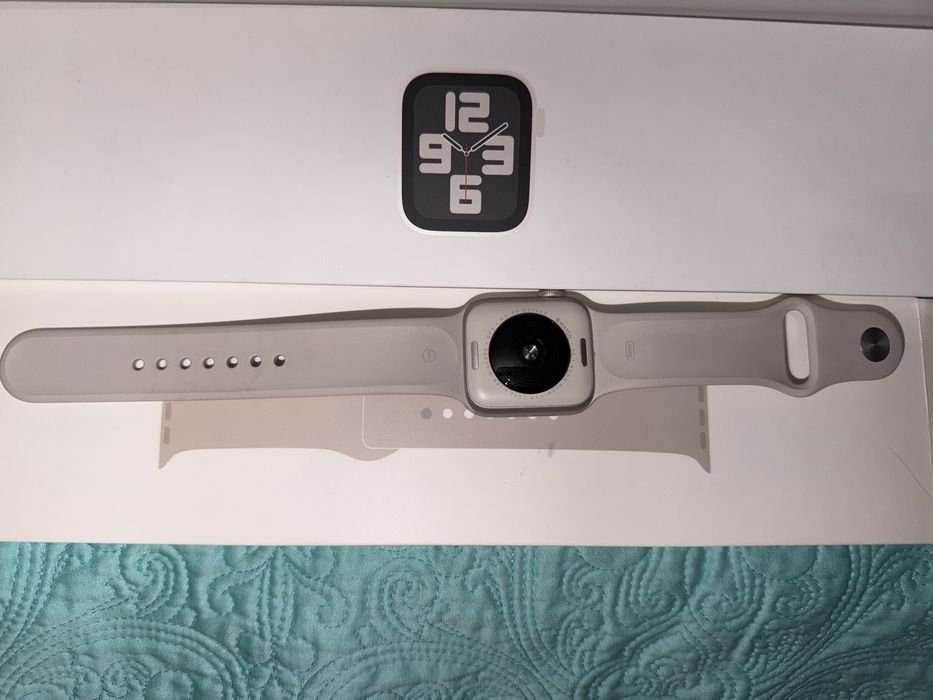 Apple watch SE, 40mm, 2nd generation
