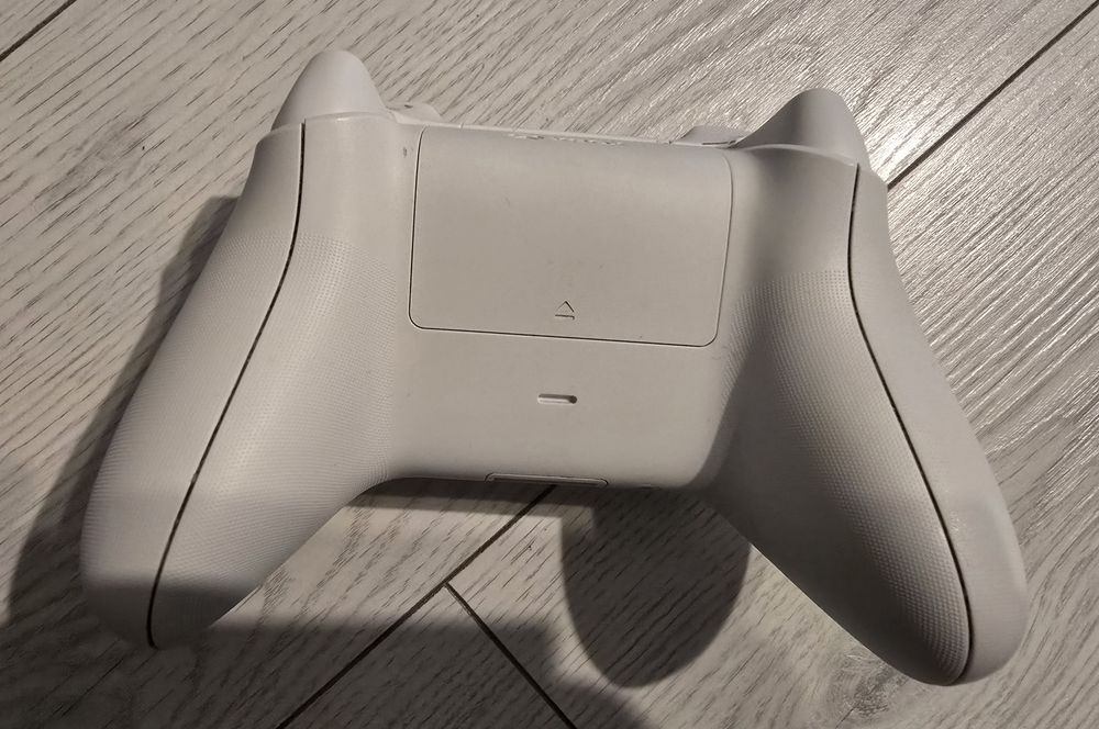 Gamepad/maneta Micosoft Xbox One white seriex X/S