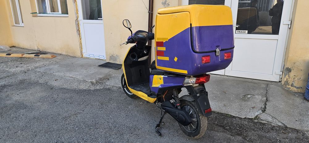 Red E Scuter super soco niu moped electric livrare cat B 2021